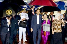 Presiden dan Ibu Iriana Jokowi Tiba di Tanah Air