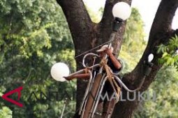 PUPR Ambon benahi saluran dan lampu jalan