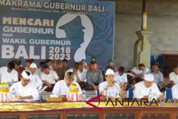Gubernur Pastika: jangan sibuk dengan media sosial