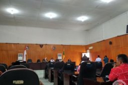 Andar Amin akhiri jabatan tanpa wakilnya