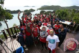 Jelajahi wisata laut Raja Ampat dengan Telkomsel