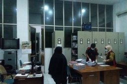 Penyidik Kejaksaan Situbondo Geledah Ruang Sekretariat DPRD (Video)