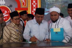 Menristekdikti Akan Berikan Beasiswa Mahasiswa Universitas Ibrahimy Situbondo
