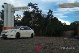 Disporapar Mukomuko tunda punggut retribusi objek wisata