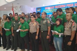 Kapolda-Pangdam dan Wartawan Jatim Deklarasikan Pemberitaan Pilkada Positif