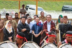 Pemkab Madina siap bantu permasalahan  PLN