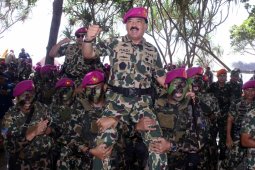 Marsekal Hadi Tjahjanto Warga Kehormatan Korps Marinir