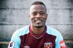 Patrice Evra: Erik Ten Hag adalah trofi untuk Man United