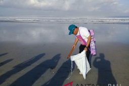 Kemenko Kemaritiman: cegah plastik cemari ekosistem laut