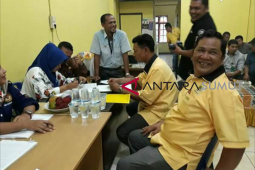 Partai Golkar lulus verifikasi KPU