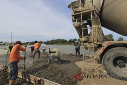 Warga datangi kantor desa pertanyakan proyek betonisasi jalan