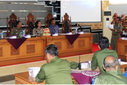 Satpol PP Badung ajarkan "kewaspadaan dini" kepada Linmas