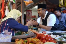 Gus Ipul Blusukan di Pasar Rogojampi Untuk Komitmen Revitalisasi Pasar Rakyat