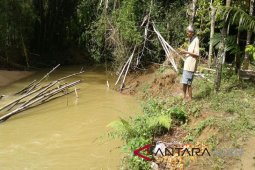 Erosi sungai di Abdya semakin mekhawatirkan