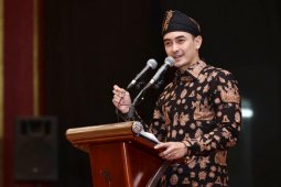 Gubernur larang ASN foto bersama peserta Pilkada