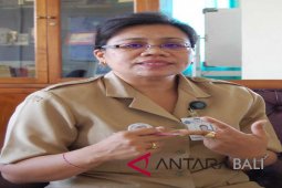 Diskes Denpasar berikan vaksin kanker servik pada siswa SD