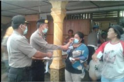 Polres evakuasi masyarakat terdampak erupsi