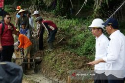 Pembangunan Pedesaan di Dharmasraya Ditinjau Presiden Jokowi (Video)
