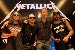 "Metallica" raih hadiah Polar 2018