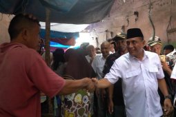 Pria Berdarah Batak Ini Curi Perhatian Edy Rahmayadi