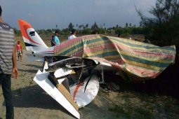 Mesin pesawat gubernur alami gangguan