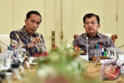 Presiden, Wapres makan siang membahas ekonomi dan Asian Games