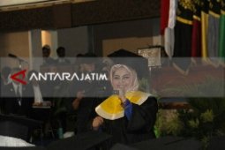 Finalis Difabel X-Factor Indonesia Raih Gelar Sarjana