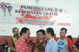 PWI Jatim Menggelar Bakti Sosial di Blitar