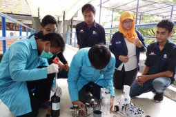 Mobil Generasi ke-15 dan 16 "Spektronics" ITS Diluncurkan (Video)