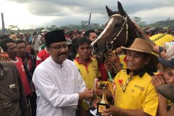 Gus Ipul Harapkan Pacuan Kuda Berkembang