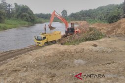 Galian C liar beroperasi di Labusel