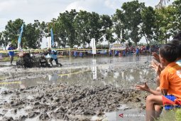 Balap Traktor Ungkapan Syukur Petani Magetan