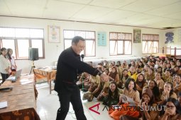 Bupati motivasi pelajar SMAN 1 Salak