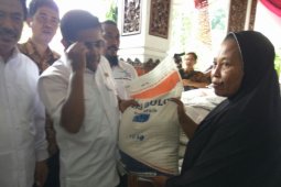 Mensos Salurkan PKH Wilayah Sidoarjo