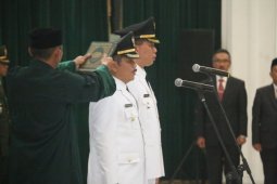 Gubernur Jabar Lantik Ruddy Gandakusumah sebagai Pj Walkot Bekasi
