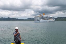 Kapal Italia bawa 1.677 wisatawan ke Lombok