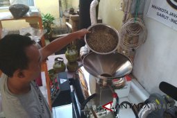 Pengembang kopi asli Garut diapresiasi