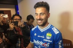 Bauman bisa tampil saat lawan Sriwijaya FC