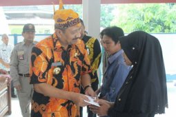 Pemkab Probolinggo Berikan Bantuan kepada Korban Puting Beliung