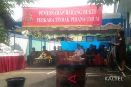 Kejari Marabahan Musnahkan Barang Bukti Narkoba
