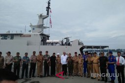 Pejabat daerah ikut patroli perairan Bengkulu
