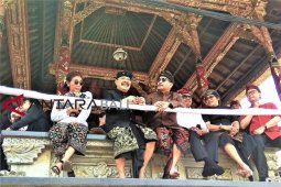 Menteri dan Megawati saksikan Plebon di Ubud