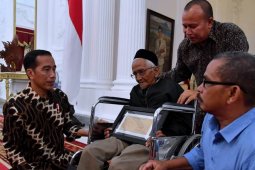 Orang Ini, Penyumbang Dana Pembelian Pesawat Indonesia Pertama Tahun 1948