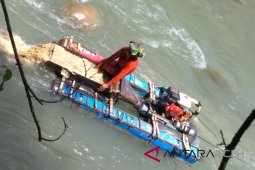Tambang emas mata pencarian baru warga Linge
