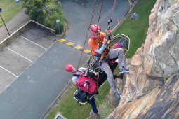 Mapala UMMU gelar kegiatan "vertical rescue"
