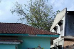 Panwaslih Langkat tertibkan APK calon bupati-gubernur