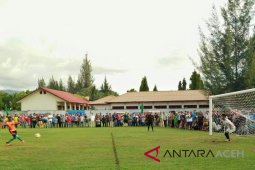 Aron singkirkan Black Start