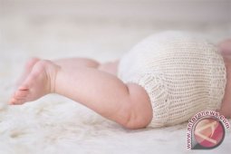 Melahirkan di lantai RS, perempuan Kenya dapat ganti rugi ratusan juta