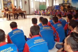 Satgas Kamtib Razia Blok Hunian Warga Binaan