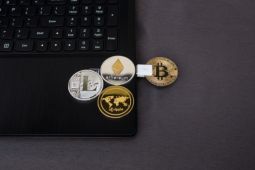 Jejak transaksi "cryptocurrency"  dalam peredaran narkoba